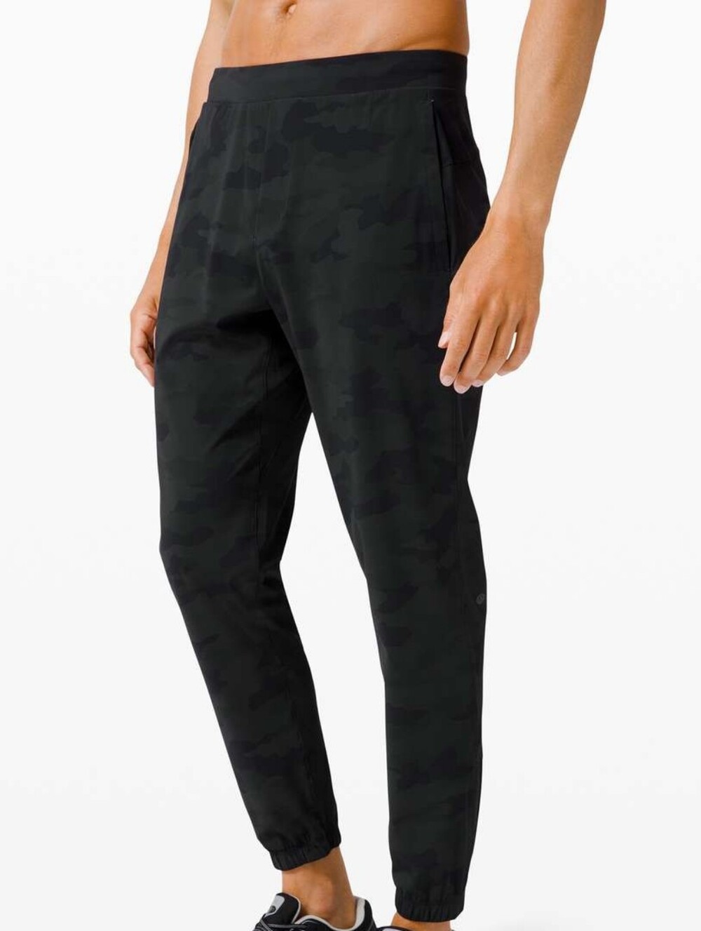 Lululemon Surge Jogger *29", Black, Camo, Size M